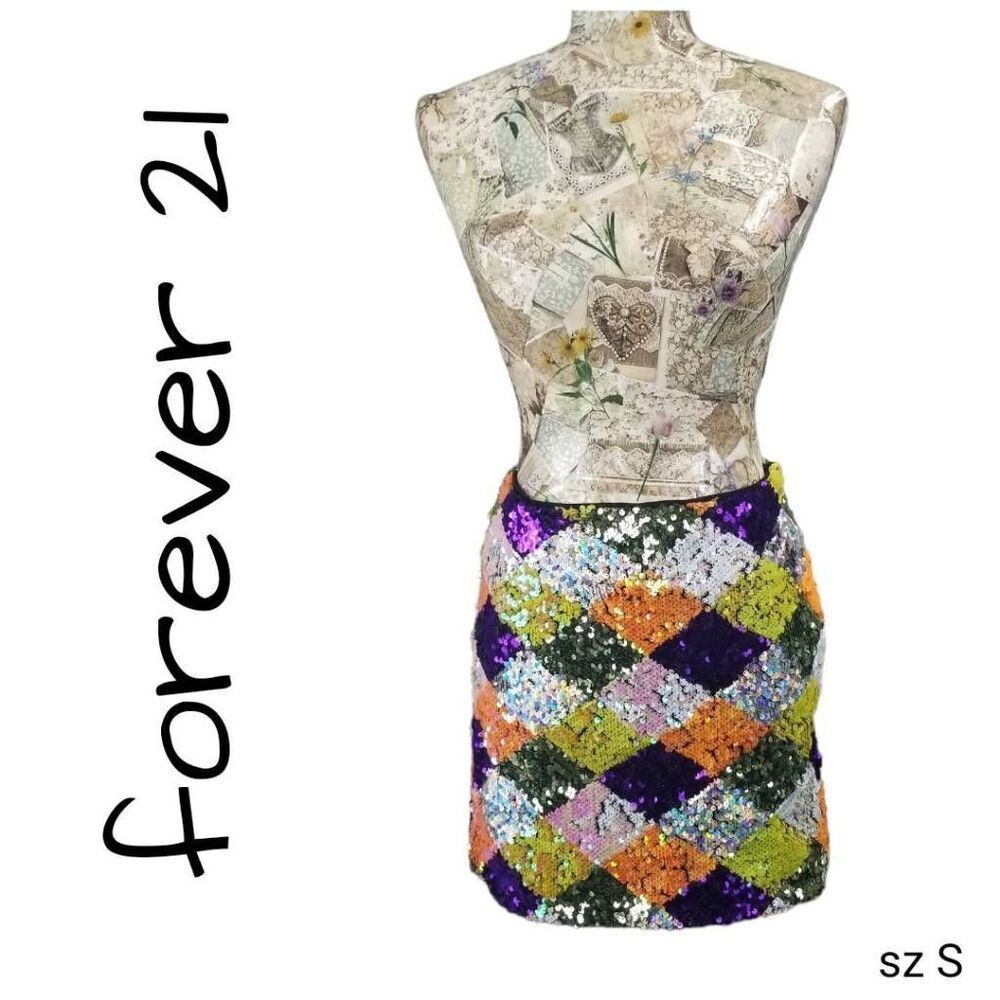 Multi Color Sequin Diamond Pattern Stretch Mini Skirt - Picture 2 of 10